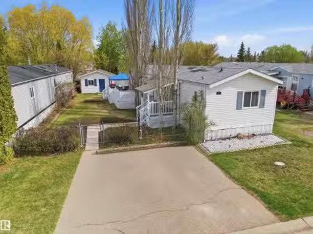 Street, Stony Plain, AB, T7Z 1R9 house for sale Listing ID.