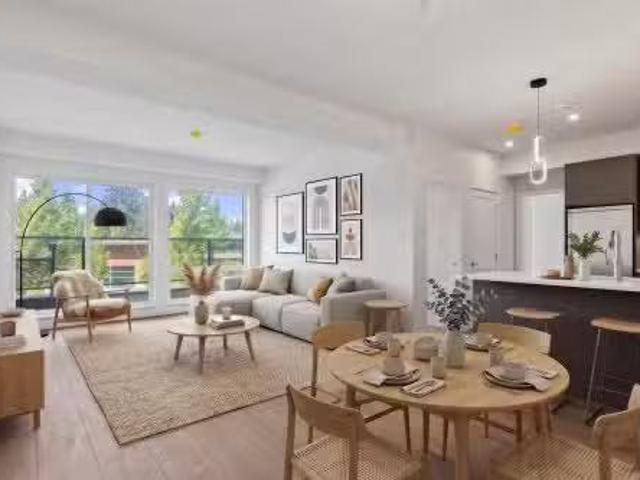 Street, Surrey, BC, V4A 4V3 Single Family Property For Sale.