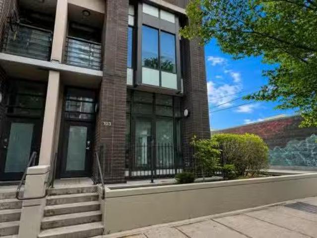 Street Sw, Calgary, AB, T2R 1A7 townhouse for sale Listing.