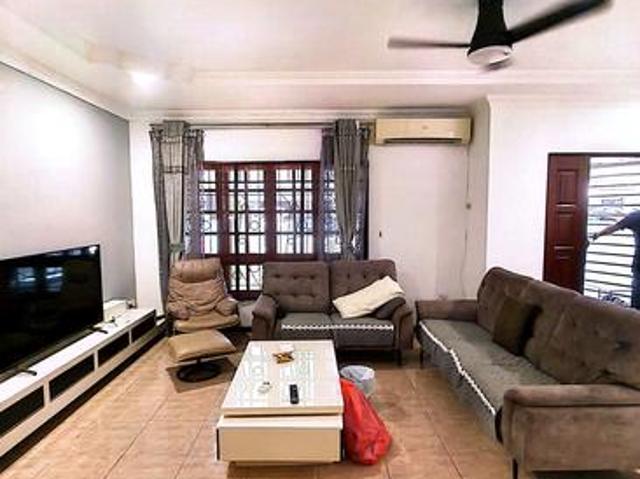 Stutong Double Storey Intermediate House