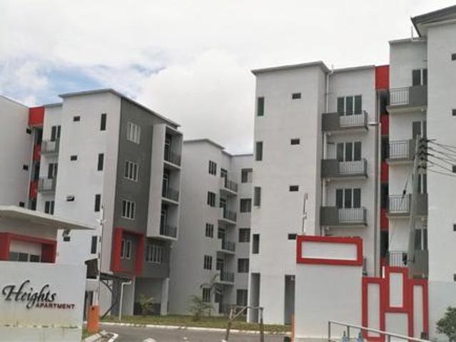 Stutong Height Apartment at Jalan Stampin Baru