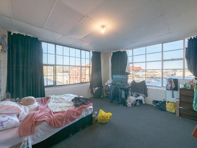 Student apartment Available 7th Jan 2027
