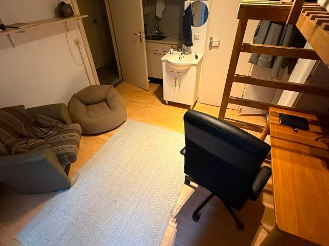 room for rent at Holendrechtstraat 18, Amsterdam