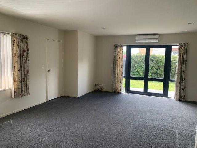 STUDENT PROPERTY – 3 Bedrooms & 2 Bathrooms – Riccarton