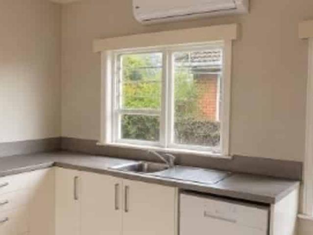 STUDENT PROPERTY 6 Bedrooms 3 Bathrooms Middleton Rd