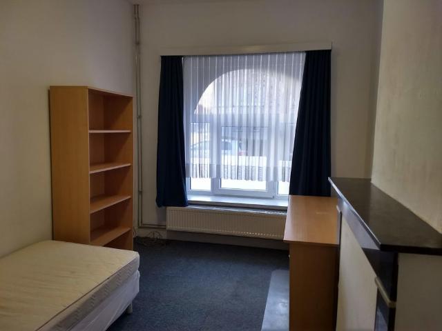 Studentdome, kamer 1 Schoon­meers­straat 2