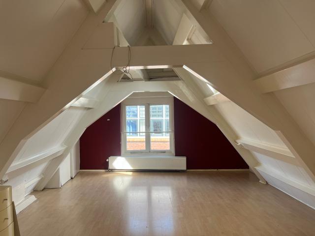 Studentenkamer voor vrouwelijke student