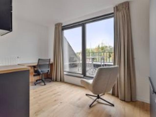 Studentenkamer met privéterras