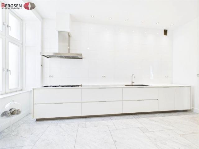 Studencka 200 m², Kraków