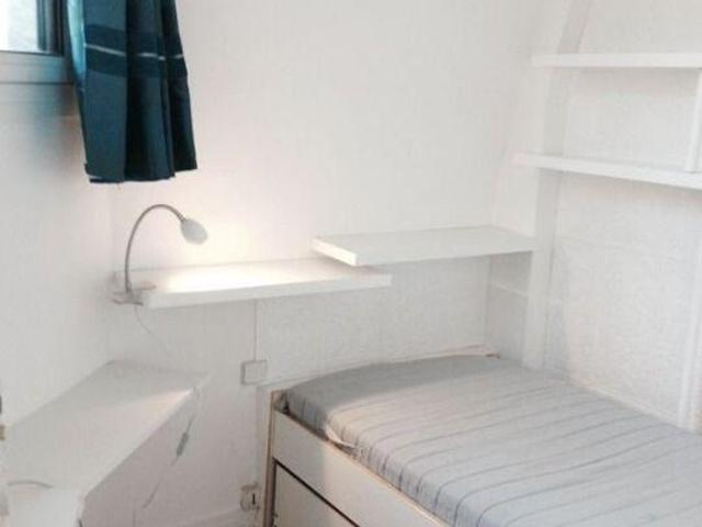 Studette meublée 9 m²