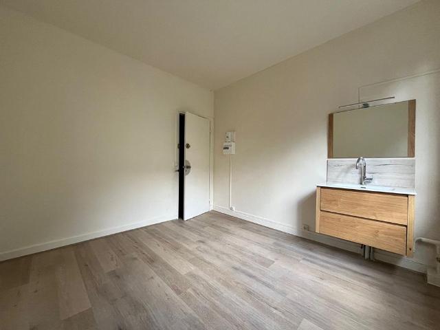 Studette SAINT CLOUD 1 piÃ¨ce s 11.76 m2