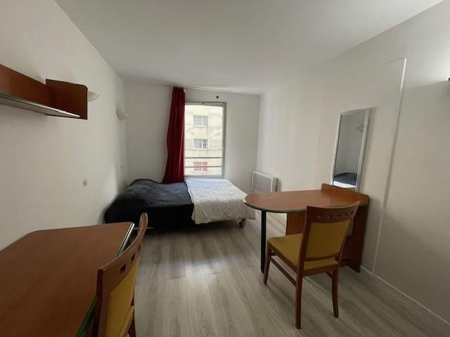 STUDI0 17m2 FAUBOURG DE L'ARCHE IDEAL AIRBNB