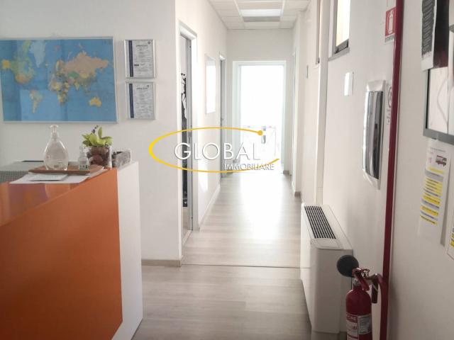 Studio/Ufficio in affitto a Ancona, Centro storico