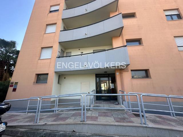 Studio/Ufficio in vendita a Pescara, Zona Colli
