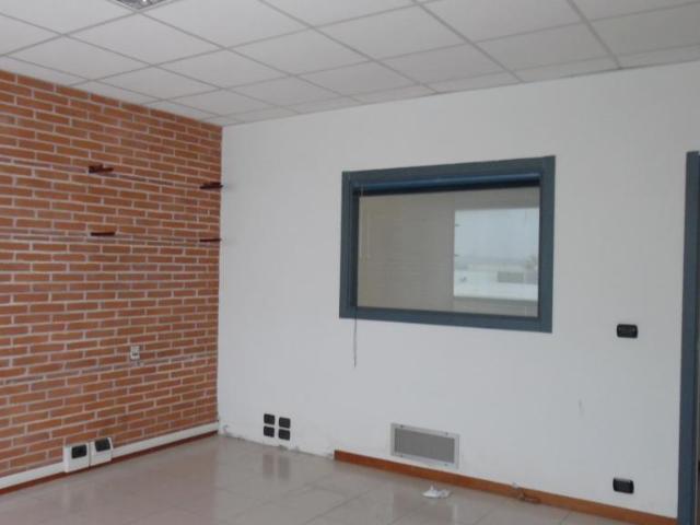 Studio/Ufficio in vendita a San Benedetto del Tronto, Porto d'Ascoli