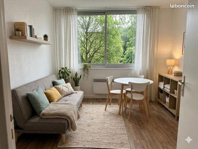 Studio 3 pièces 38 m²