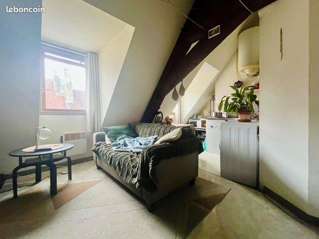 Studio 3 pièces 54 m²