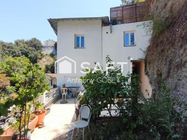 Studio 3 pièces 57 m²