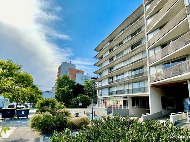 Studio 3 pièces 69 m²