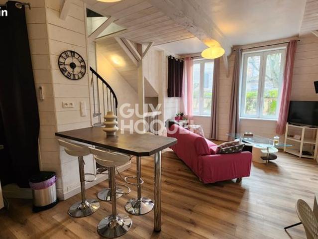 Studio 3 pièces 73 m²