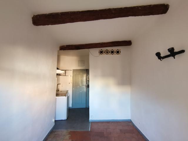 STUDIO 13 M2 CENTRE VILLE AIX EN PROVENCE