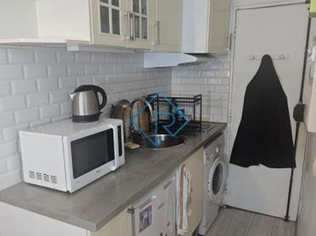 Studio 14 m²