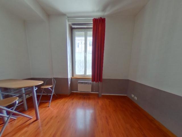 Studio 15 m²