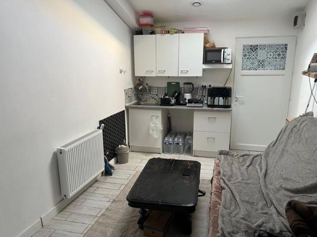 Studio / 15m² / Gravigny Balizy RER C