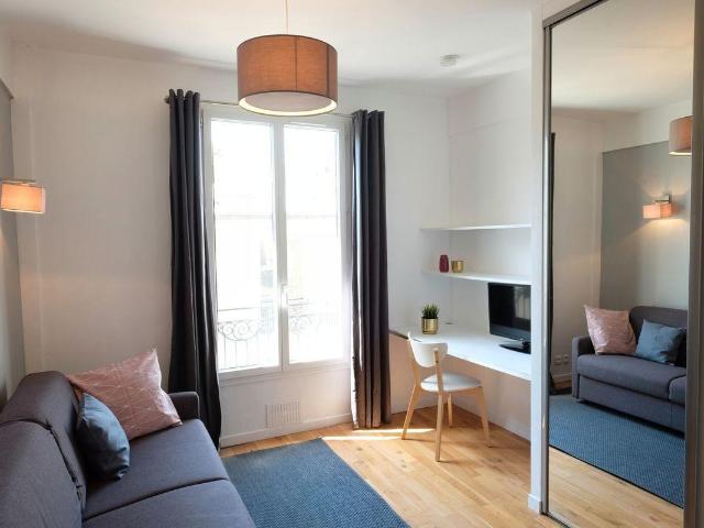 Studio 15m² 20ème arr. – 895 CC
