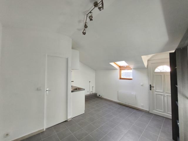 Studio 16,7 m2 Centre ville de Boutigny sur Essonne 65 000 €