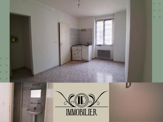 Studio 16,57 m2 1er Etage Proche lycée et cinéma
