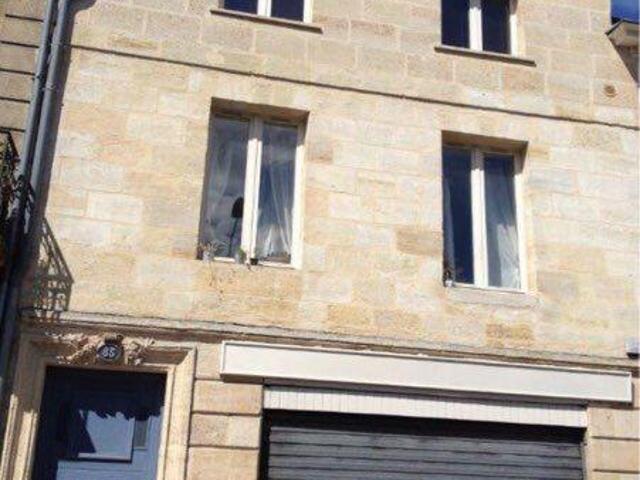Studio 18 m2 quartier Jardin Public bordeaux