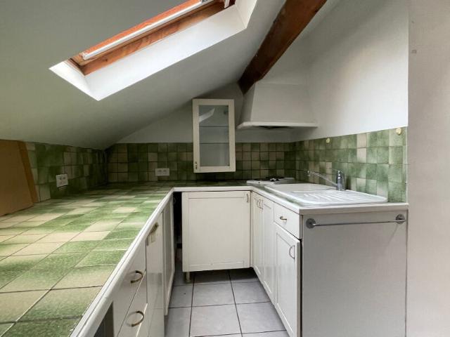 Studio 18 m² centre ville Orsay