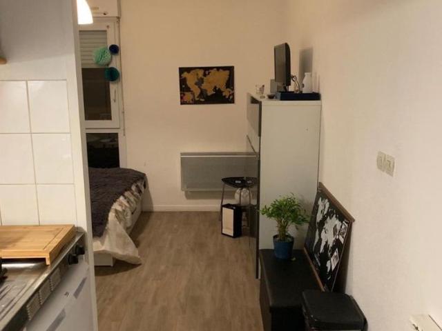 Studio 18 m² Rue Pasteur ROUEN