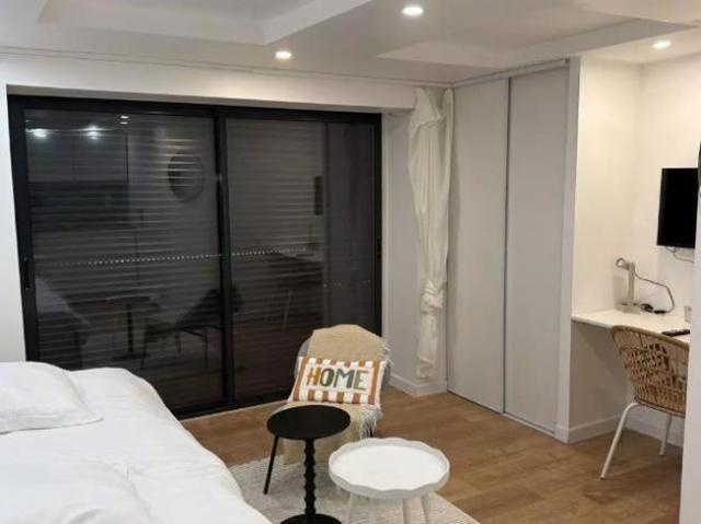 Studio / 18m² / Le Chénay Gagny RER E