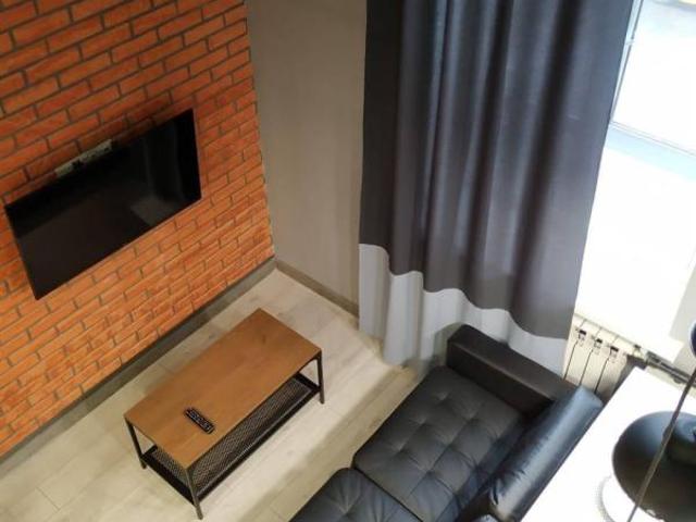 Studio 18m² – Paris 17 – Rue des Dames – mezzanine + cave + parking