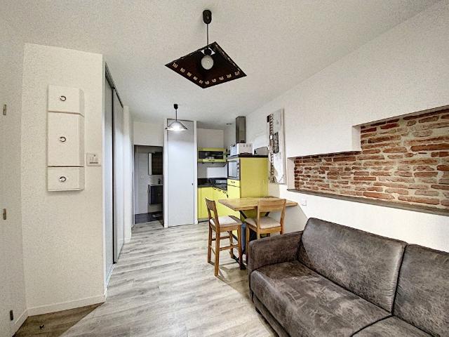 Studio 19.60m2 meublé Entre Compans et Saint Sernin
