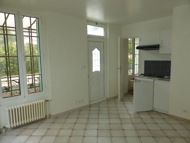 Studio 19 m2