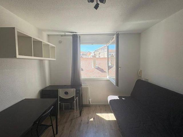 Studio 19 m2 semi meublé quartier Part Dieu