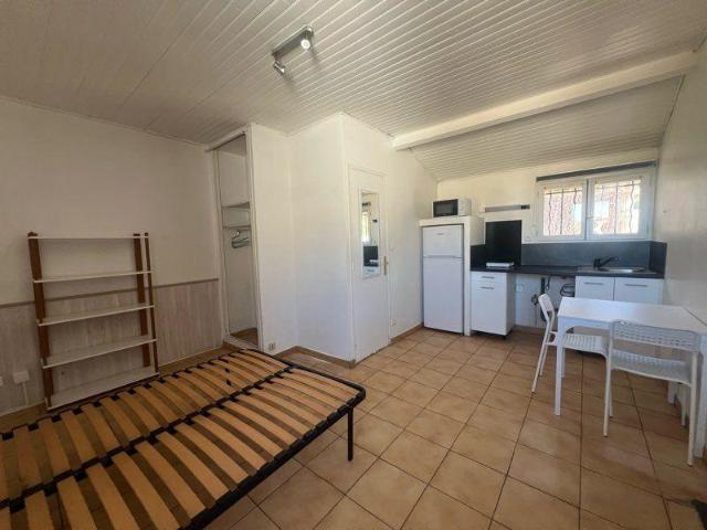 STUDIO 19m2 RDC Marseille 12 les Caillols