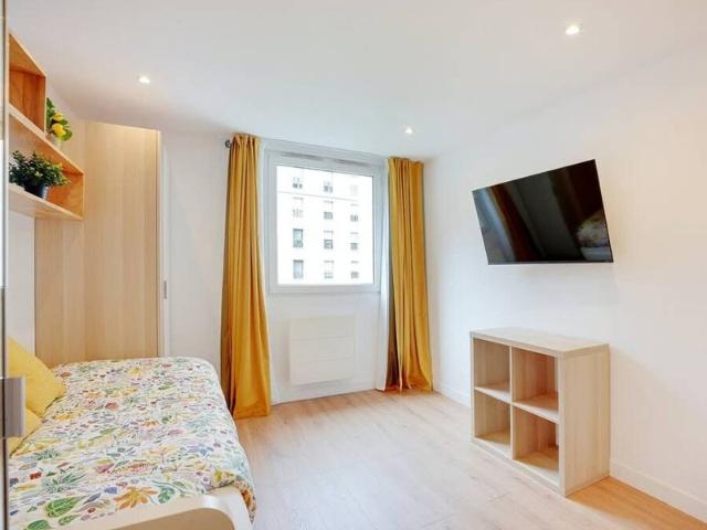 Studio / 19m² / Clichy Levallois Ligne L