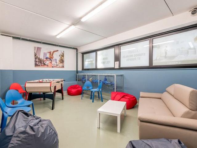 Studio 1 pers de 18m² à 20m² meublé et équipé