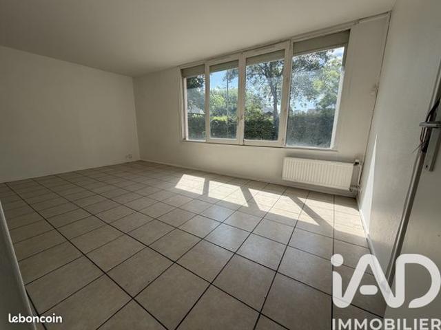 Studio 1 pièce 40 m²