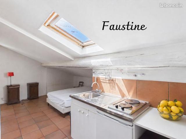 Studio 1 pièce 40 m²