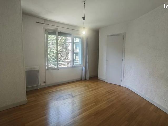 Studio 1 pièce 41 m²