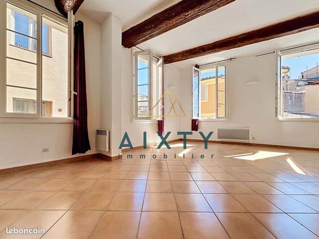 Studio 1 pièce 42 m²