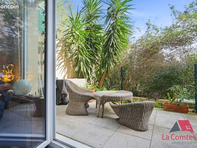 Studio 1 pièce 47 m²