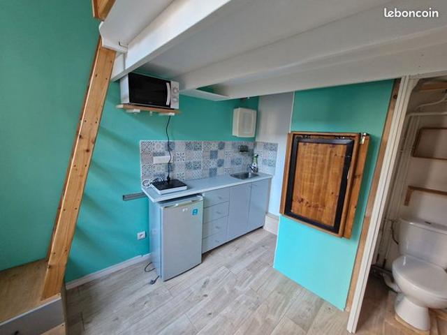 Studio 1 pièce 8 m²
