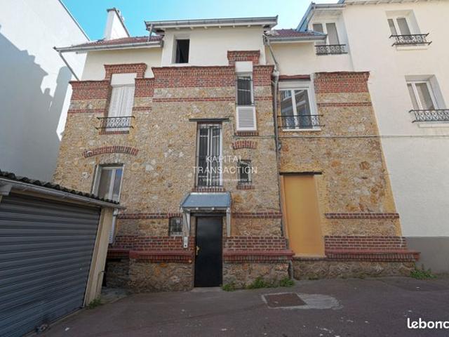 Studio 1 pièce 9 m²