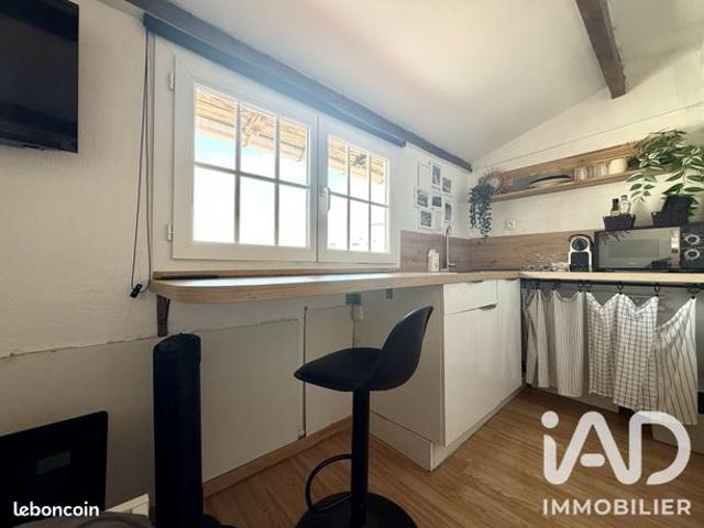 Studio 1 pièce 9 m²